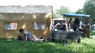 Punapea tüdruk sukad fucks mees cum