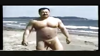 Milf kutsus ennast noorte strippers jaoks anal Orgia