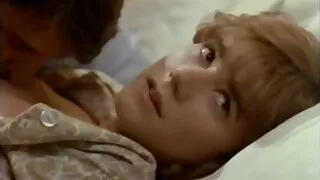 Vastupidav mees fucks mahlane perse on tight-eyed ilu