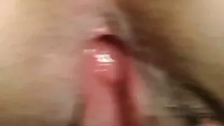 Armas brünett neelab mehe suur kukk juure all