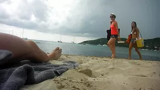 See ei ole raske tüdruk spank tema jalad enne seksi kodus ja tänaval